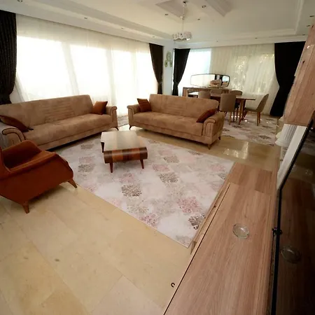 Lux Mustakil 3 فيلة