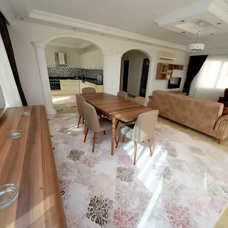 فيلة Lux Mustakil 3 *